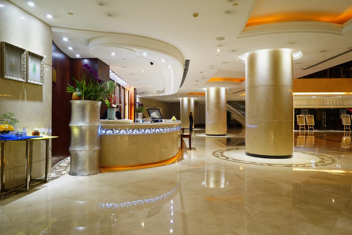 LED Lighting: Transforming the Future of the Hospitality Industry 2 LED Lighting: Transforming the Future of the Hospitality Industry National LED